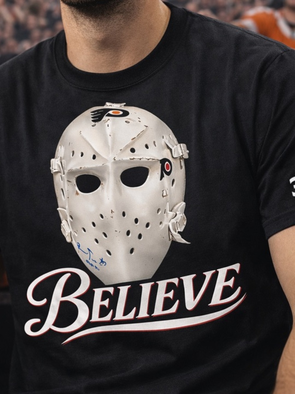 'Believe' Vintage Goalie Mask T-Shirt - Black FLYERS S-5xl